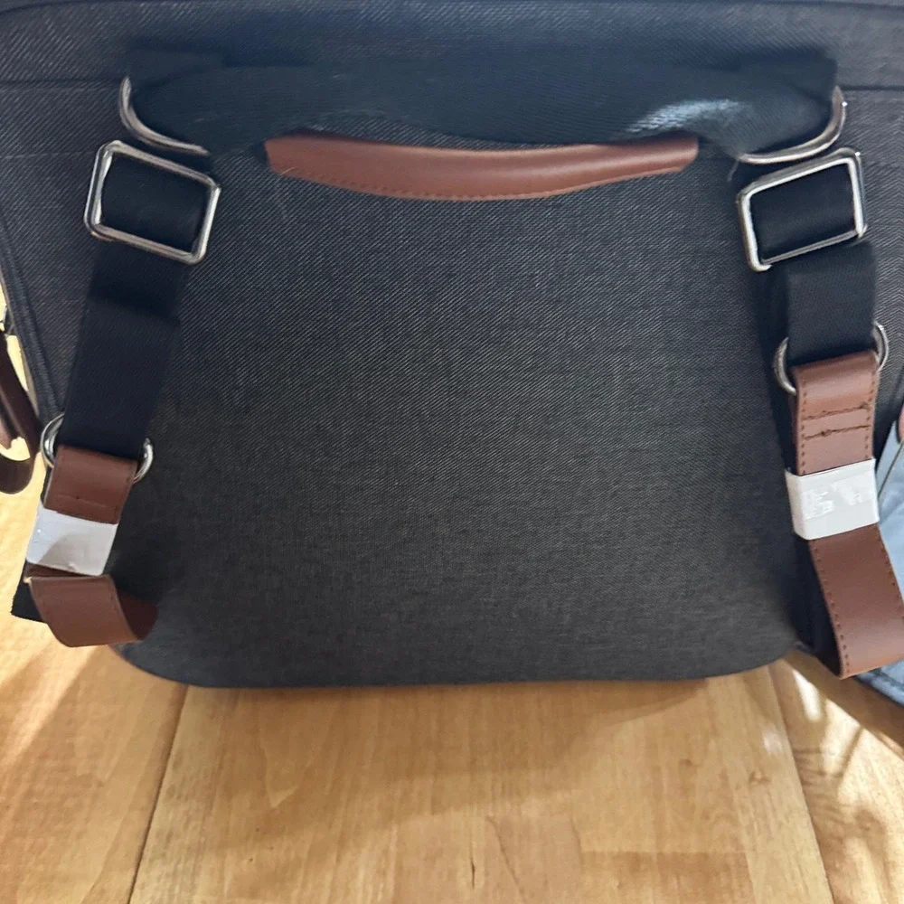 Silver Cross Wave Luxury Changing Diaper Bag Charcoal Gray Brown Trim NWT